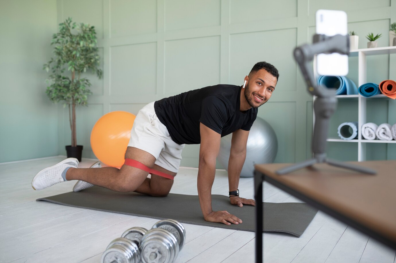 fitness training dubai, dubai fitness trainer, fitness trainer near me, fitness training companies in dubai, fitness routines in dubai, customised fitness programmes dubai